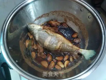 Make Garlic and yellowfish step 8