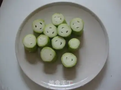 Make Garlic melon step 1