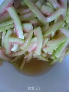 Make A watermelon step 1