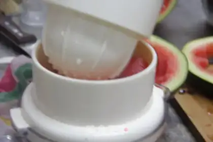 Make Ice melon juice step 1