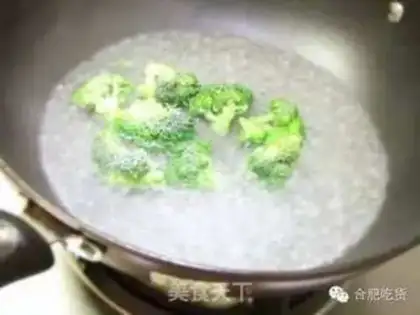 Make Lobster-covered rice step 3