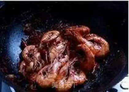 Make Spicy boiled shrimp step 3