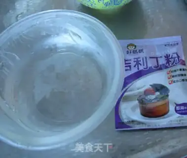 Make Watermelon jelly step 1
