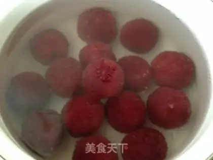 Make Ice-cold Yang Mei Tong step 3