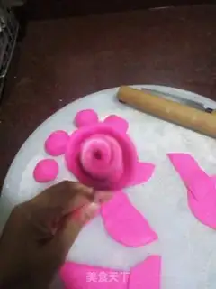 Make Bricked roses step 6