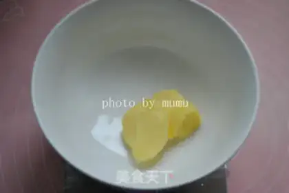 Make Two-colour sunflower cookies step 0