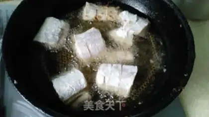 Make Jell-O fish step 4