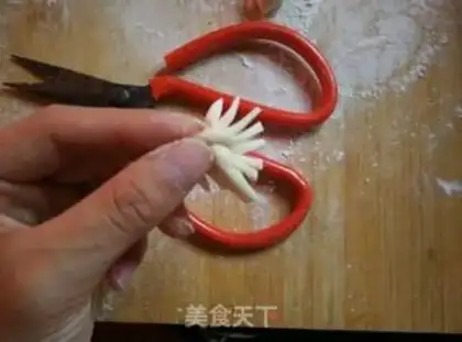 Make Sheep and dates step 12