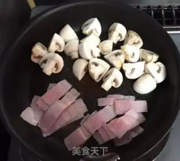 Make Spinach bacon pie step 4