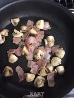 Make Spinach bacon pie step 6
