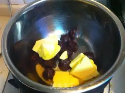 Make Blueberry chocolate cake step 1