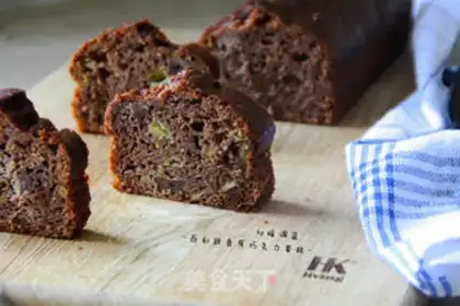 Make Berry banana chocolate cake step 9