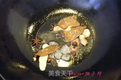 Make Soy pig hoofs step 2