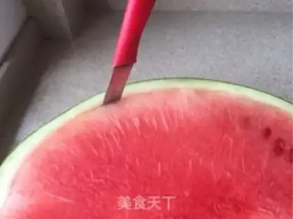 Make Watermelon platter step 3