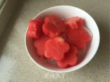 Make Watermelon platter step 5