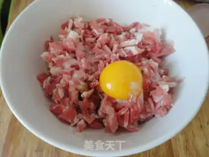 Make Piggy meatballs step 2