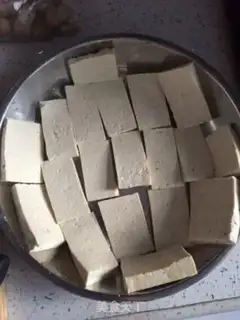 Make Squeeze meat and tofu step 1