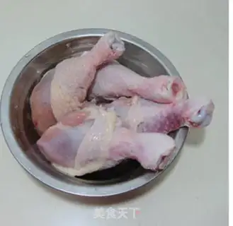 Make Tea and chicken legs step 0