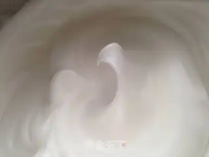 Make Zero failure cake, four rolls step 6