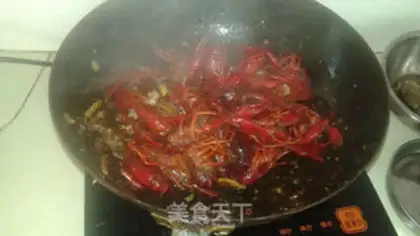 Make Spicy lobster step 2