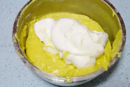 Make Red tea apple cheese pound cake step 9