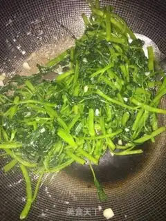 Make Garlic cabbage step 4