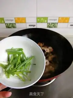 Make Fries, shrimp soup step 8