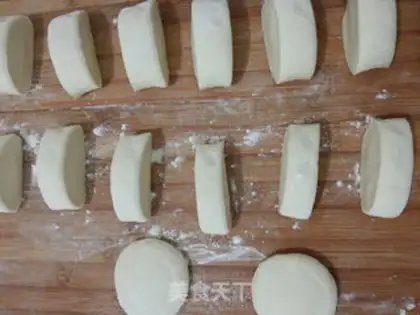 Make Puppet pork buns step 9