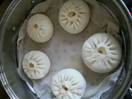 Make Puppet pork buns step 13