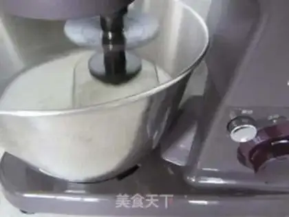 Make Olive-oil yogurt cake step 7