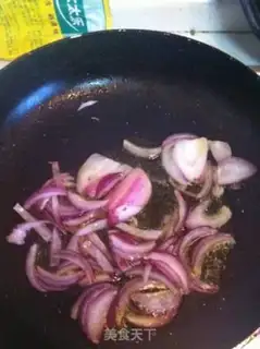 Make Egg sauce noodles step 2