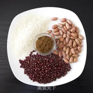 Make Porridge of peanuts step 0