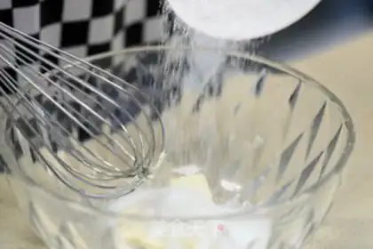 Make Cream cheese pudding step 1