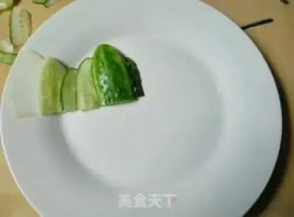 Make The cucumber water platter step 2