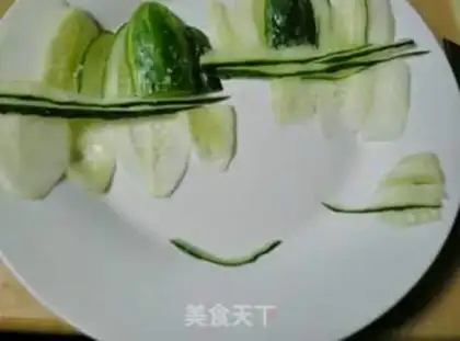 Make The cucumber water platter step 7