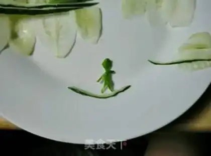 Make The cucumber water platter step 8