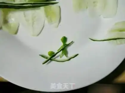 Make The cucumber water platter step 9