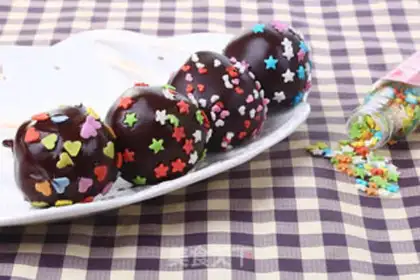 Make Lollipop cake step 10