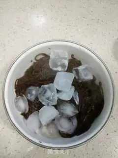Make Sea stinging root powder step 3