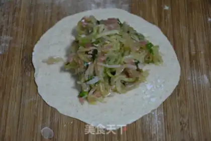 Make Beef cucumber pie step 8