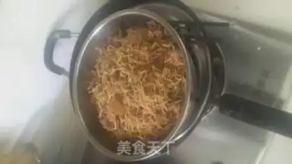 Make Hot noodles step 8
