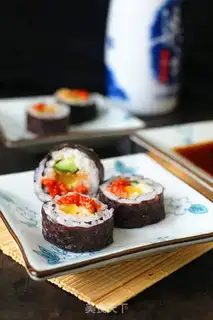 Make Caviar sushi step 7