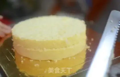 Make Fruit birthday cake step 9