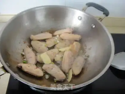 Make Coconut curry chicken step 6