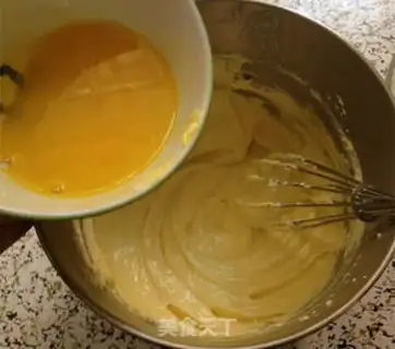 Make Blueberry cheesecake step 1