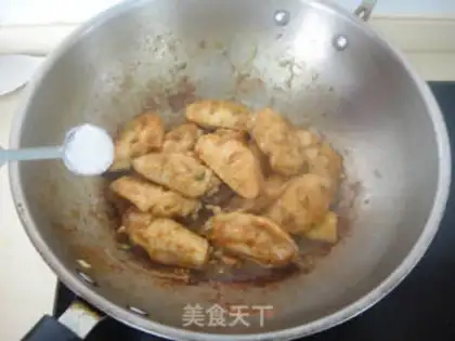 Make Coconut curry chicken step 8