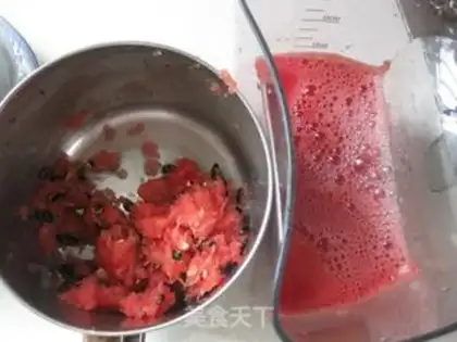 Make Fresh watermelon juice step 4