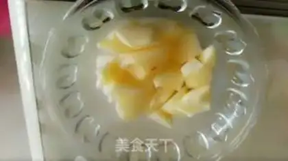 Make Apple yogurt step 2