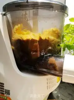 Make Noodles make pumpkin pies step 4