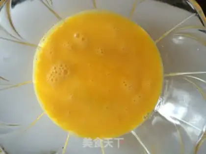 Make Three-coloured eggs step 5